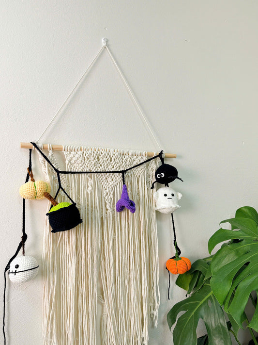 Halloween Crochet Garland – Handmade Hanging Decoration