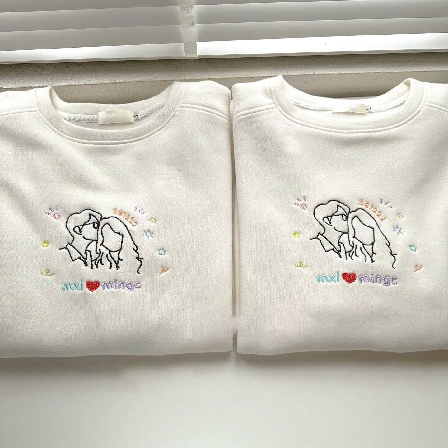Valentine Personalized Embroidered Couple Outline Photo Hoodie Sweatshirt T-Shirt